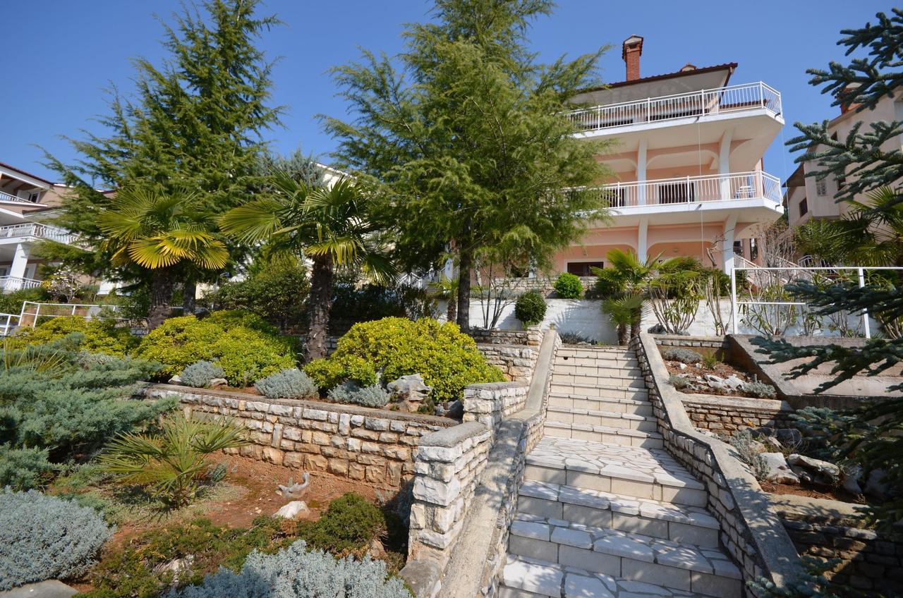 Apartments Slavica Рабац Экстерьер фото