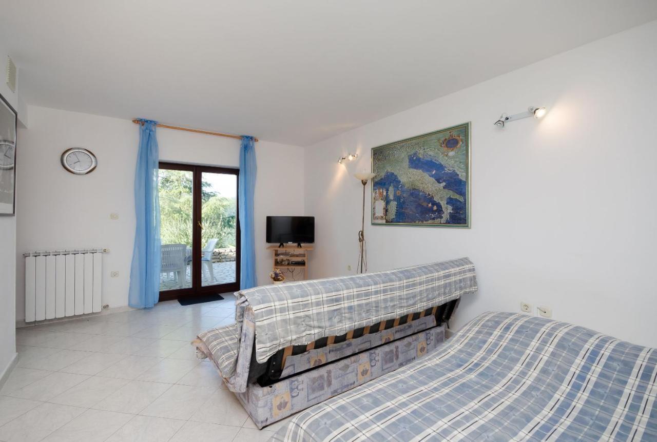 Apartments Slavica Рабац Экстерьер фото