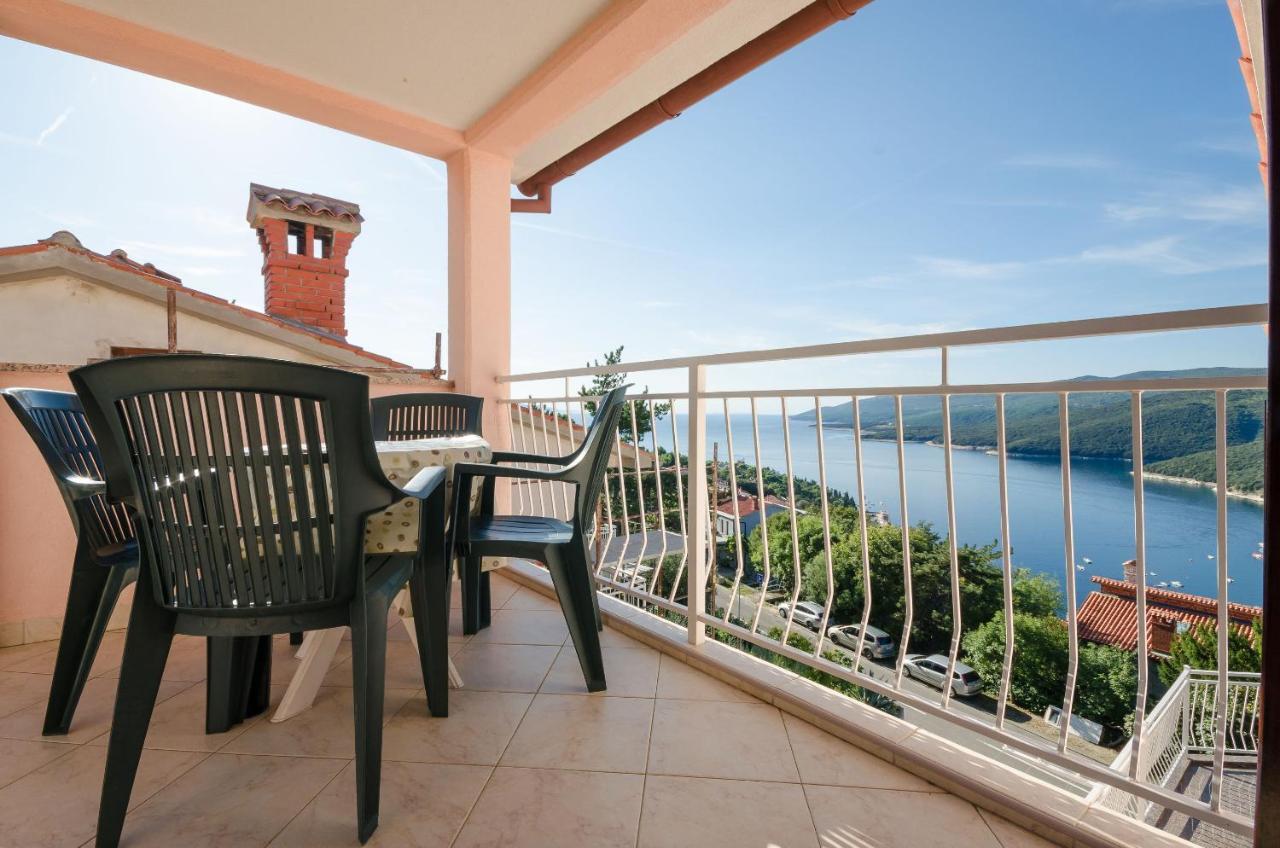 Apartments Slavica Рабац Экстерьер фото